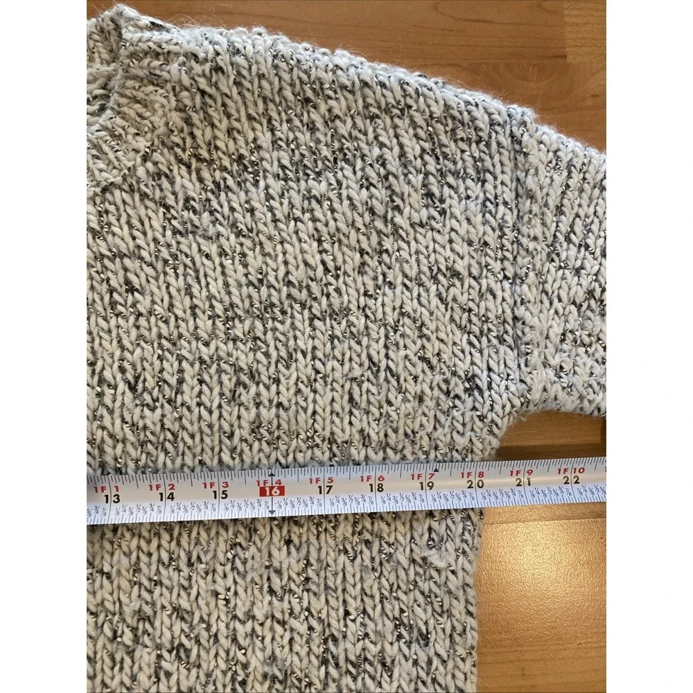 J. Crew Chunky Knit Ivory Gray Crew Neck Sweater Size S Cotton Wool Alpaca Women